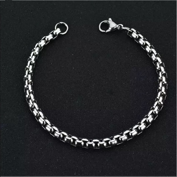 Men’s 316 Silver stainless steel box chain bracelet - Picture 4 of 4